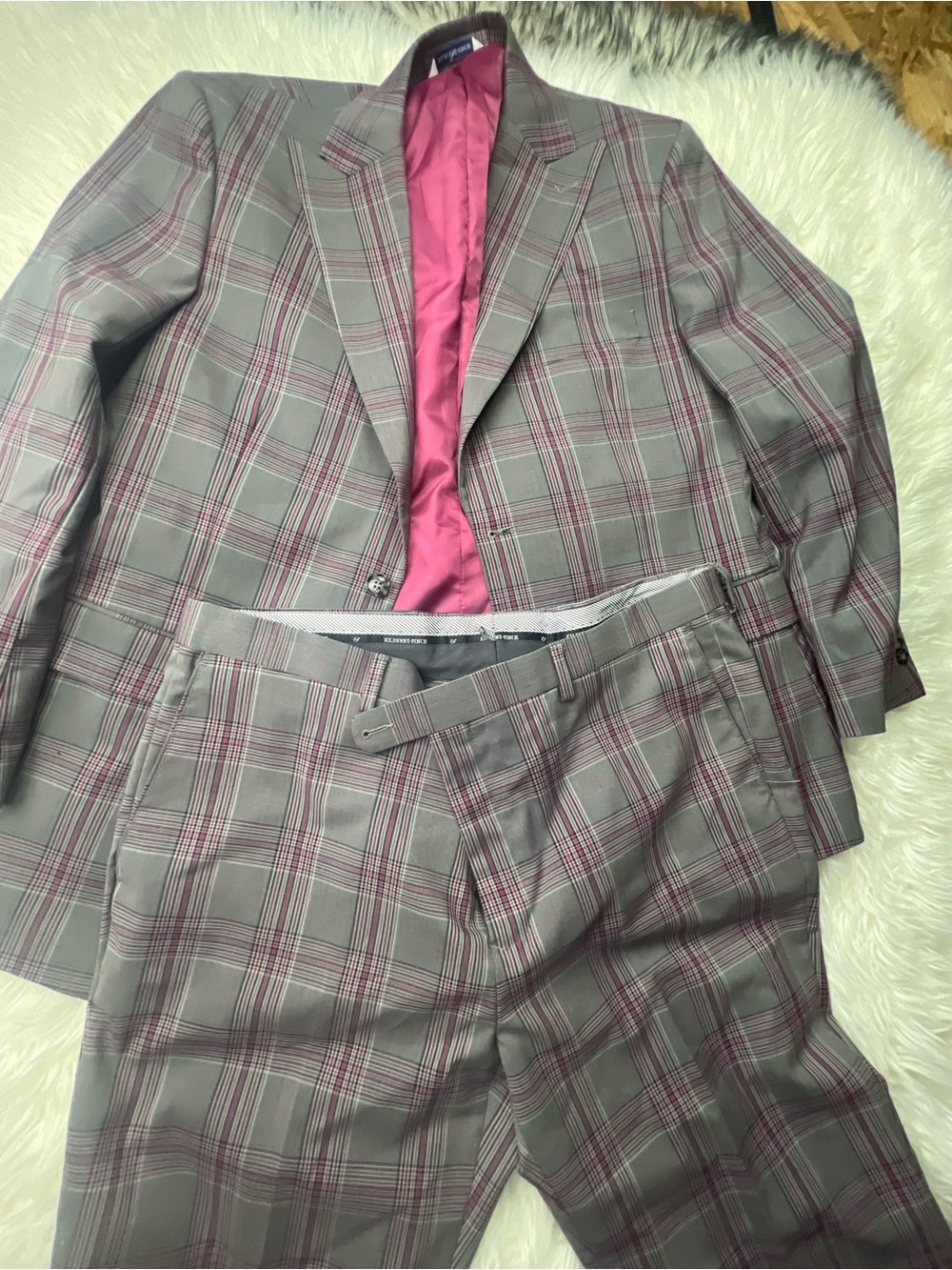 Kilburne and Fitch Gray and Burgundy Plaid Men's Suit Blazer & Trousers
